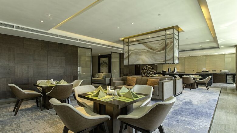 Hotel Holiday Inn Baoji Central