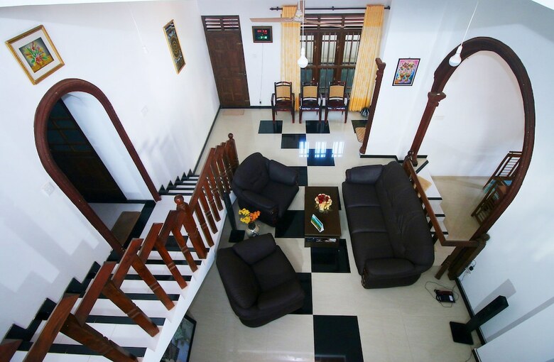 Hotel Sajee Villa