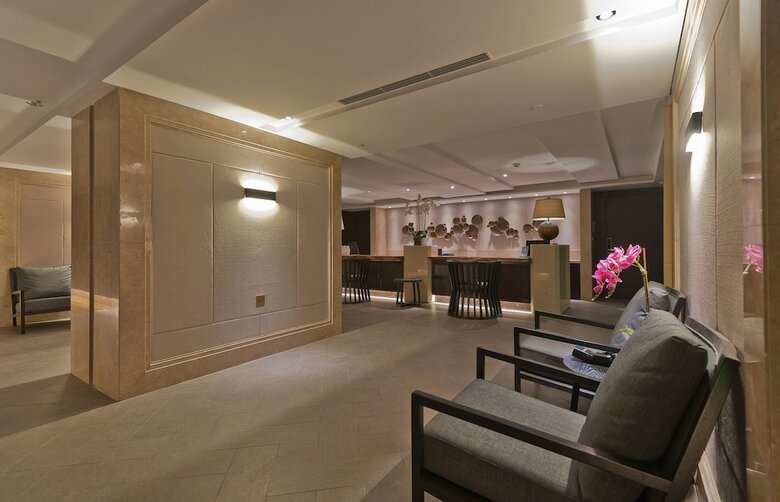 Chongqing Just-inn Hotel