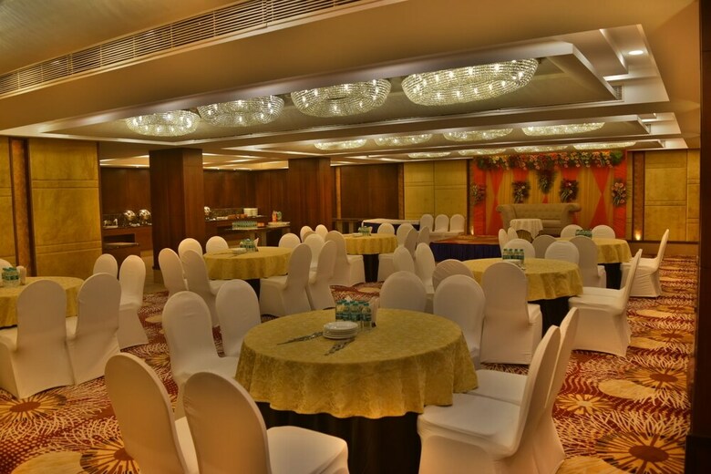 Hotel Country Inn & Suites By Radisson Jammu