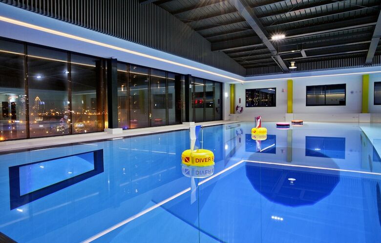 Divecube Hotel