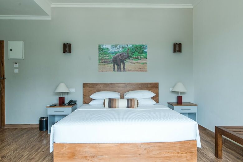 Hotel Twenty-two Weligambay