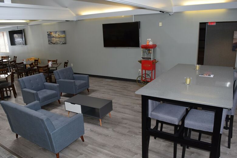 Hotel Quality Inn & Suites