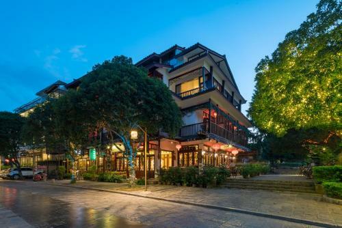 River View Hotel