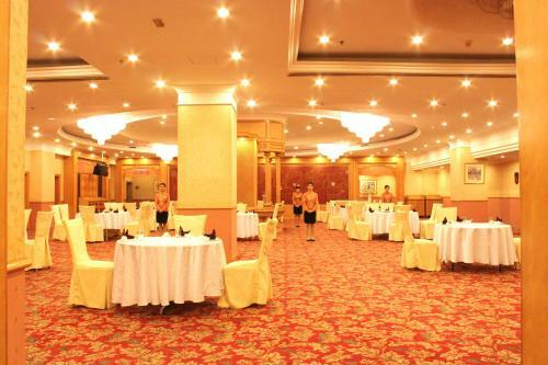Weifang Internation Financial Hotel