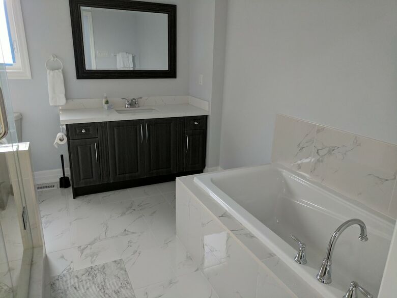 Quickstay - Beautiful 5bdrm House In Vaughan