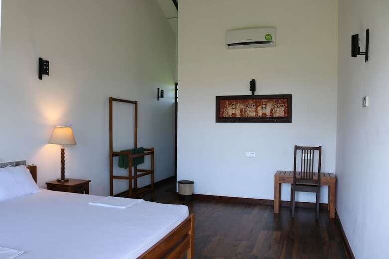 Serene Park Hotel