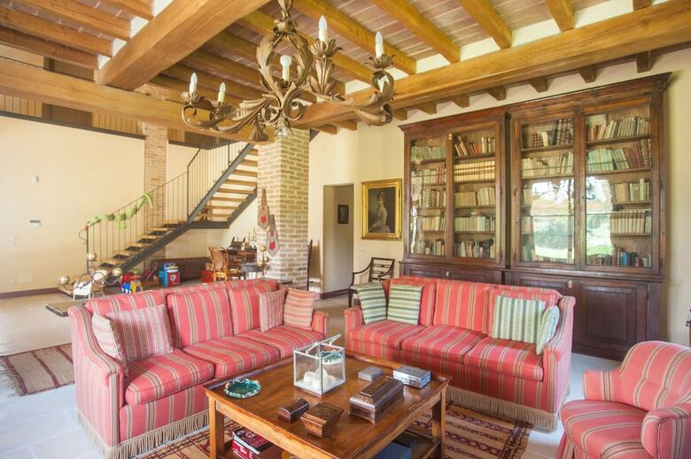 Villa Monia