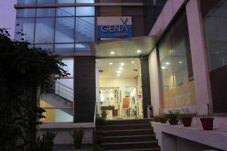 Hotel Genx Agra By 1589