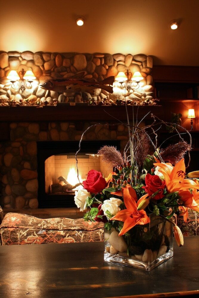 Posada Mountain Lake Lodge