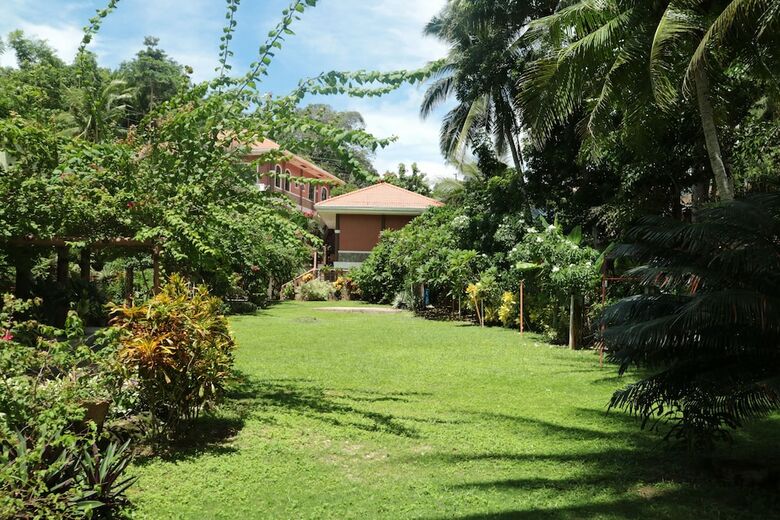 Hotel Jannah-glycel Beach House