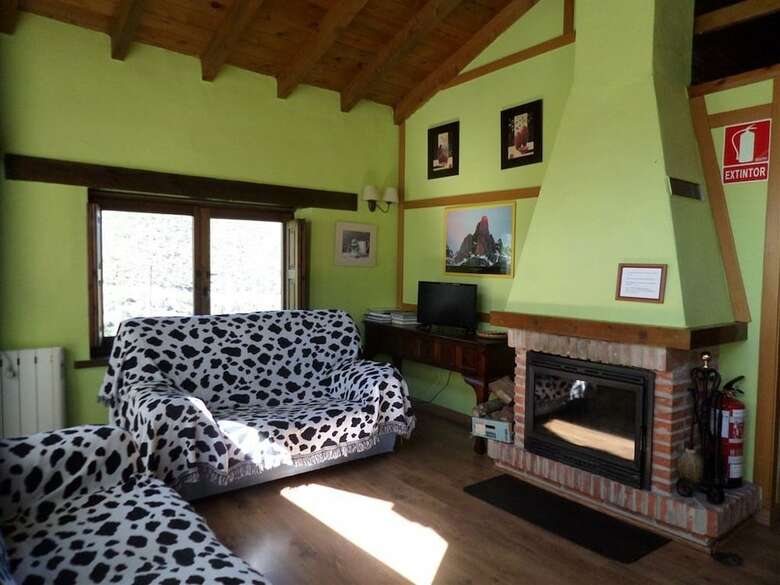 Apartamentos Rurales Los Picos de Redo