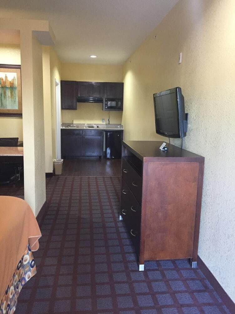 Motel Highlands Suites