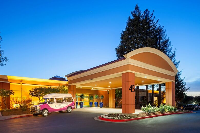 Hotel Crowne Plaza Concord / Walnut Creek