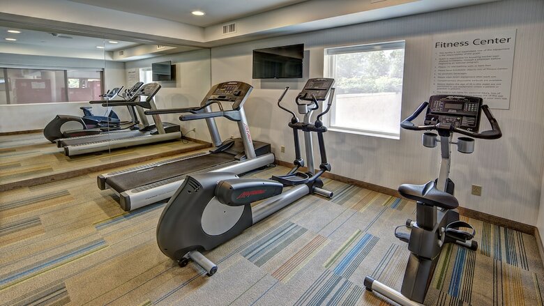 Hotel Holiday Inn Express Roslyn - Manhasset Area