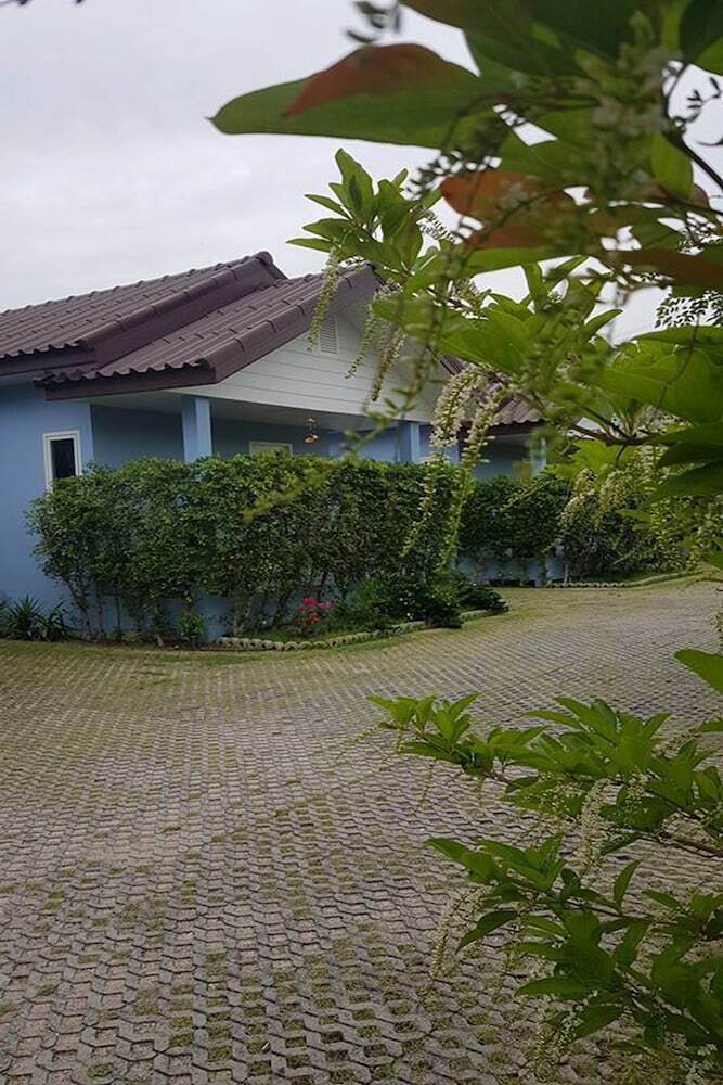 Hotel Pt House Resort