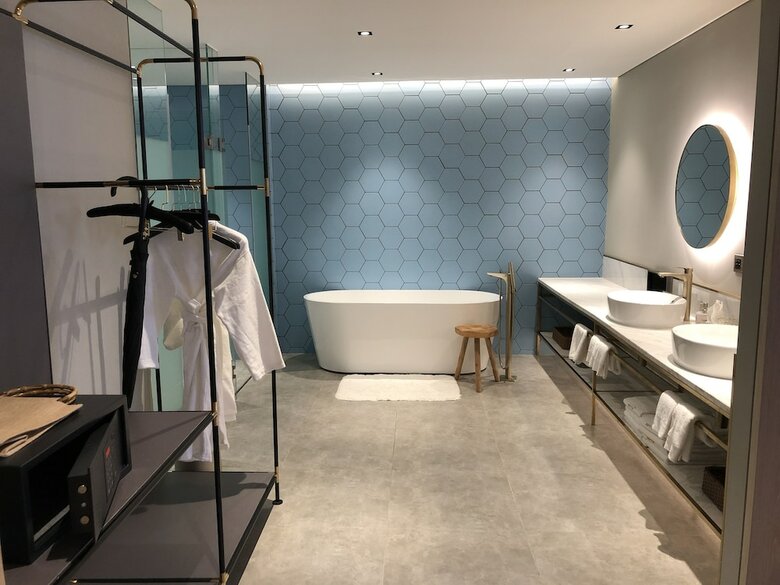 Ophelia299 Boutique Hotel