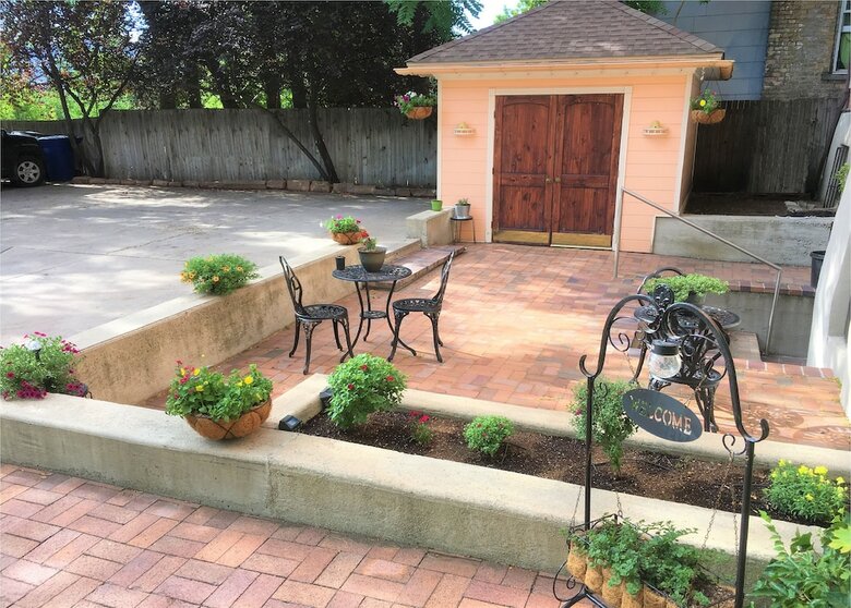 Ellerbeck Mansion Bed & Breakfast