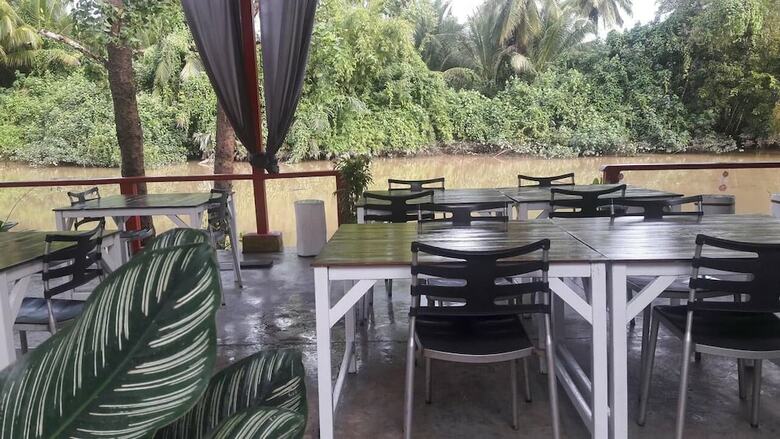 Hotel Promtawan Resort