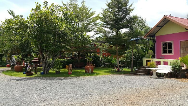 Hotel Promtawan Resort