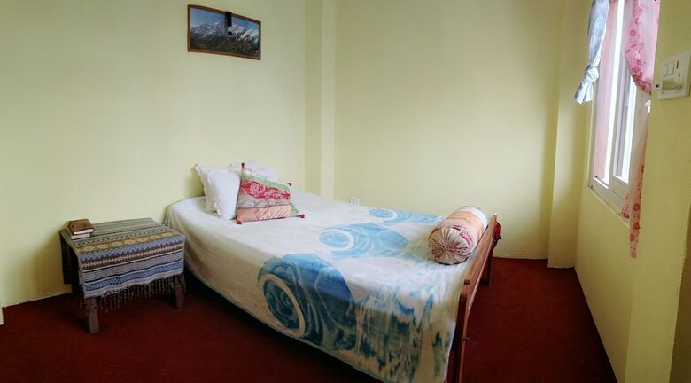 Hotel Everest Home Stay Apartment
