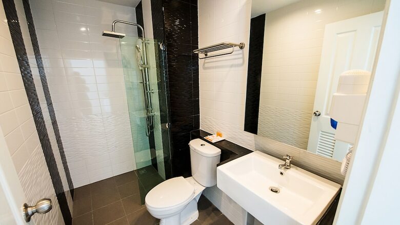 B2 Mae Sot Premier Hotel