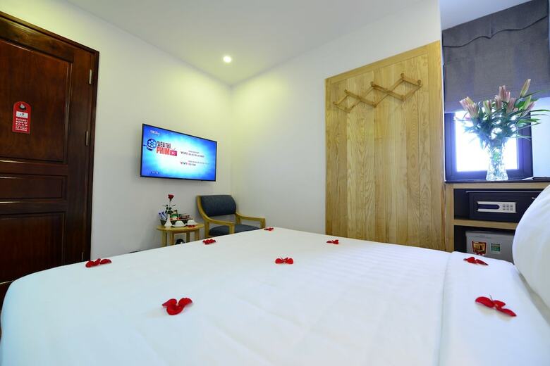 Blue Hanoi Inn Luxury Hotel & Spa