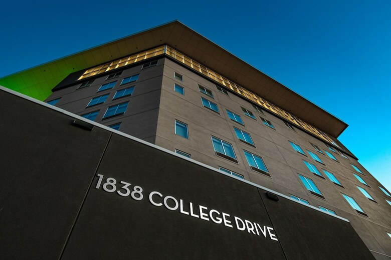 Hotel Staybridge Suites Saskatoon - University