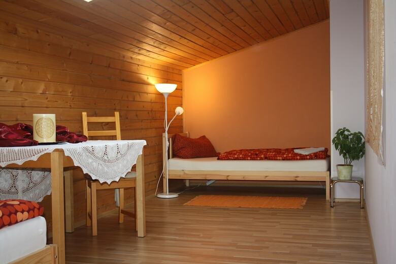 Hotel Golden Earth