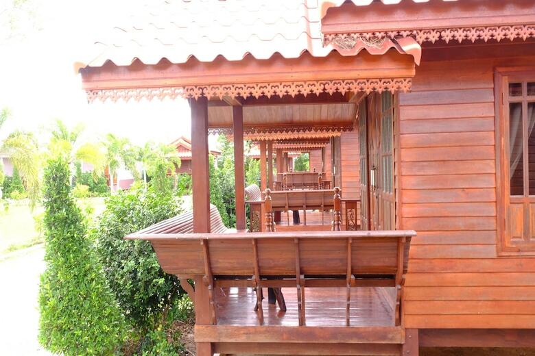 Hotel Banmai Hom Resort