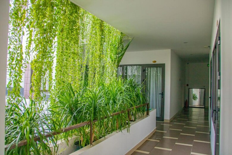 Lucky Danang Hotel & Apartment