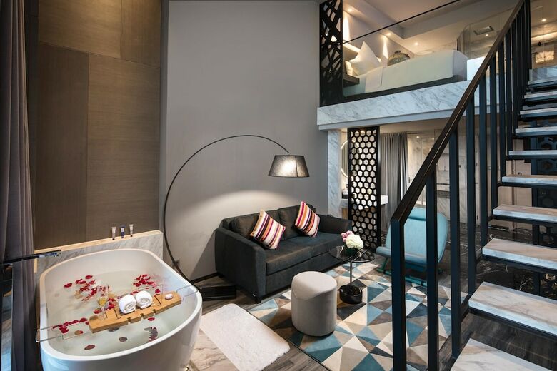 Hotel Ramada Encore Yangzhou Universal Financial Town