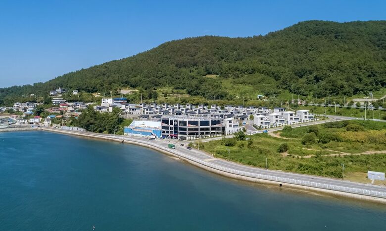 Arte Resort Spa & Pool Villa