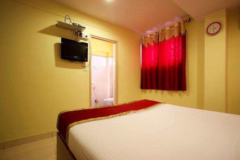 Hotel Oyo 5590 Ujwal Residency