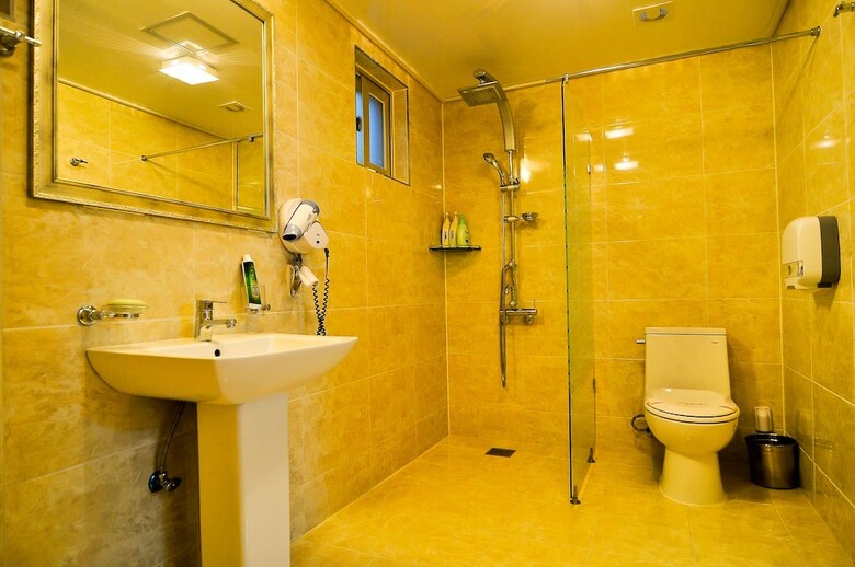 Hotel Favian Guest House