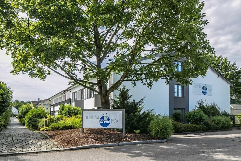 Hotel Am Krone-park