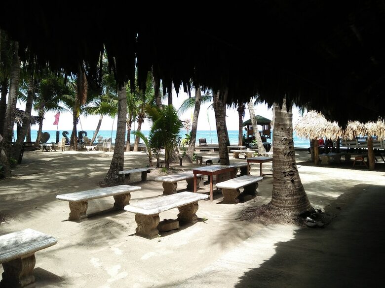 Hotel Coco Paradise Beach Resort