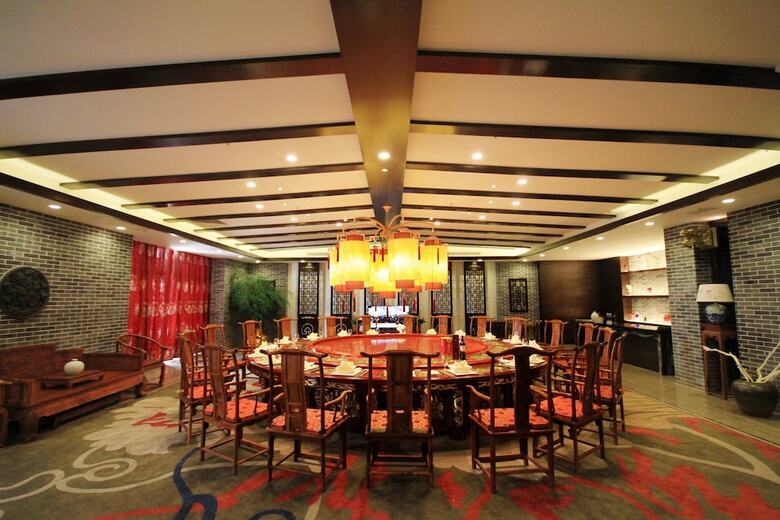 Stars Bay Hotel