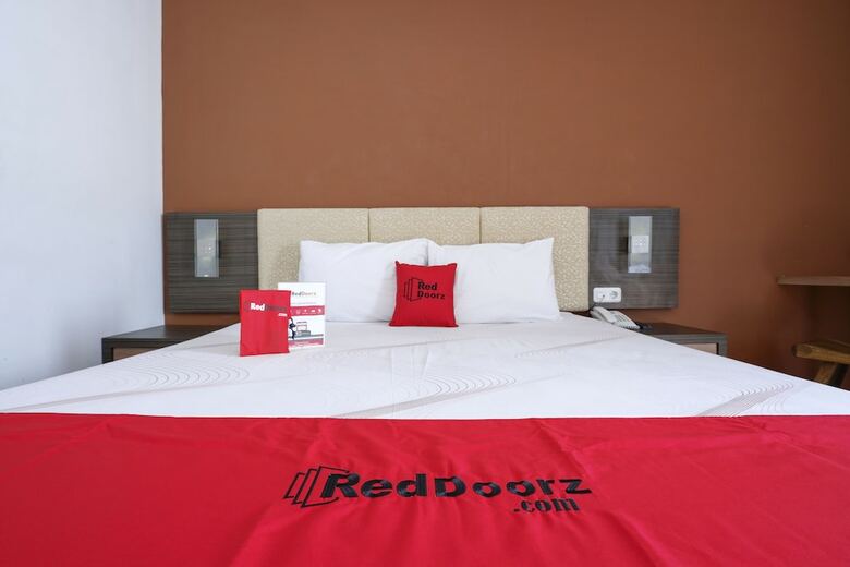 Hotel Reddoorz @ Kawi