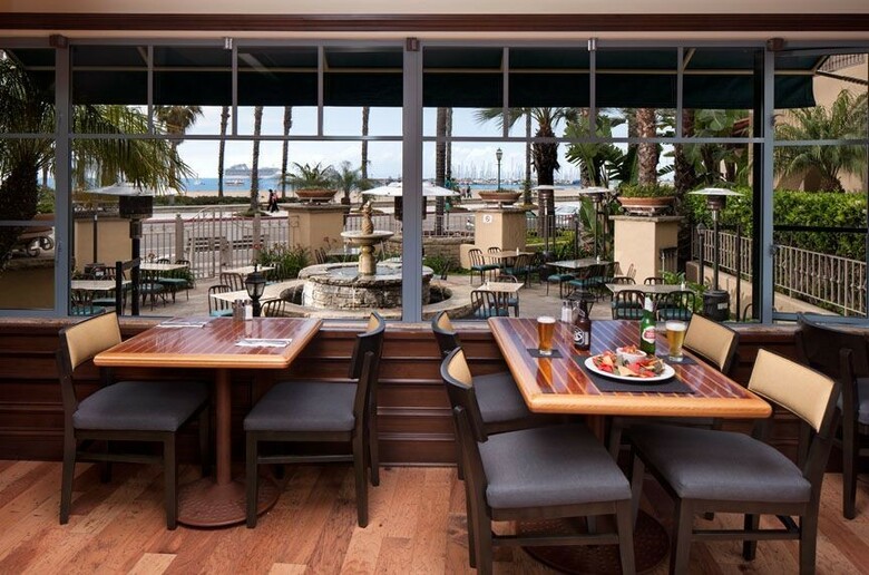 Hotel Harbor View Inn