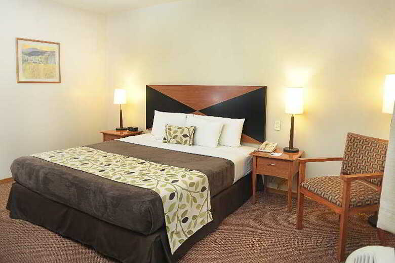 Hotel Sleep Inn Paseo Las Damas