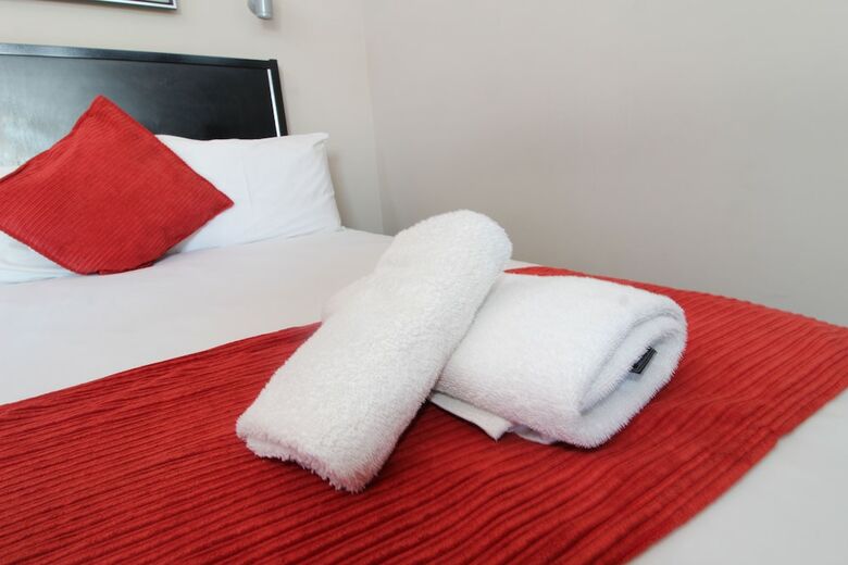 Hotel Alcazaba Lodges