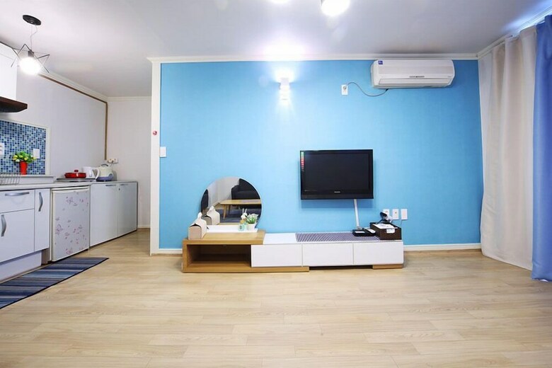 Gyeongpo Sea Pension