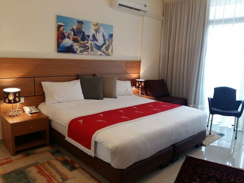 Aparthotel Sea Valley Suites