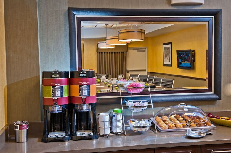Hotel Hampton Inn By Hilton Shelton