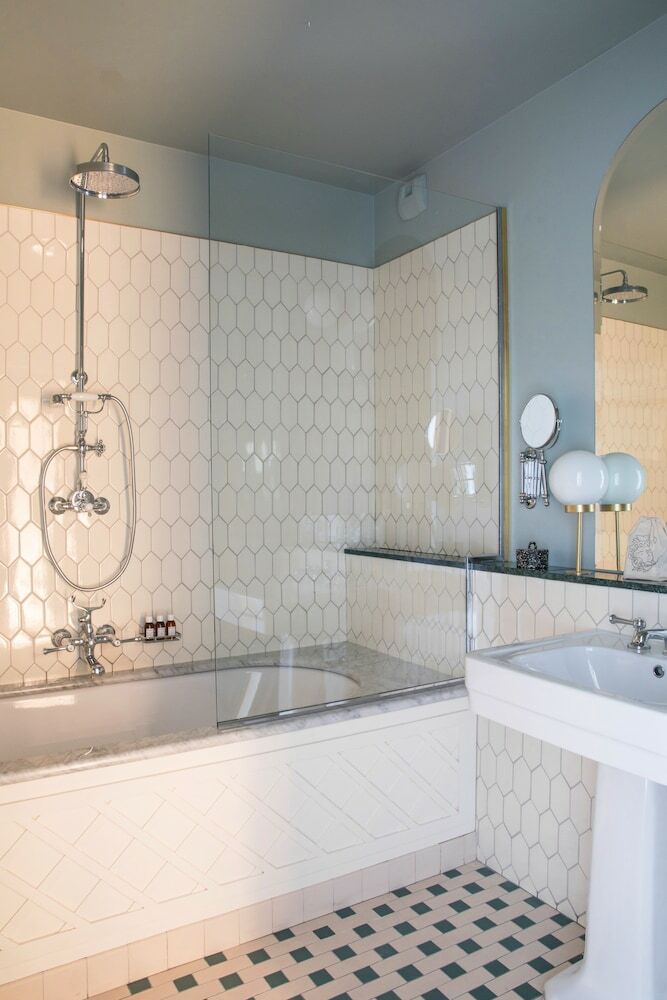 Hotel H�tel Des Grands Boulevards