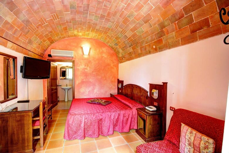 Hotel Albergo Villa Rioddi