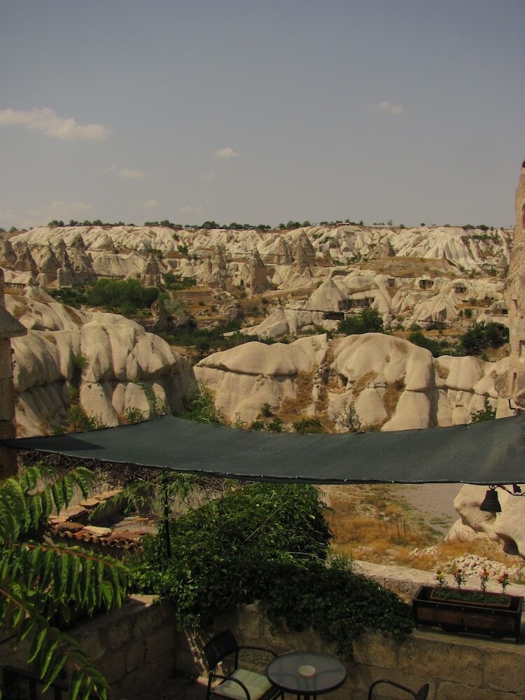 Posada Serenity Cave Suites