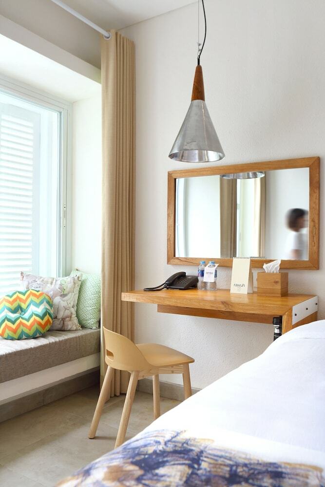 Hotel Yats Colony