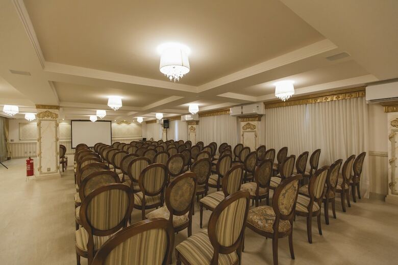 Golden Lis Hotel Boutique